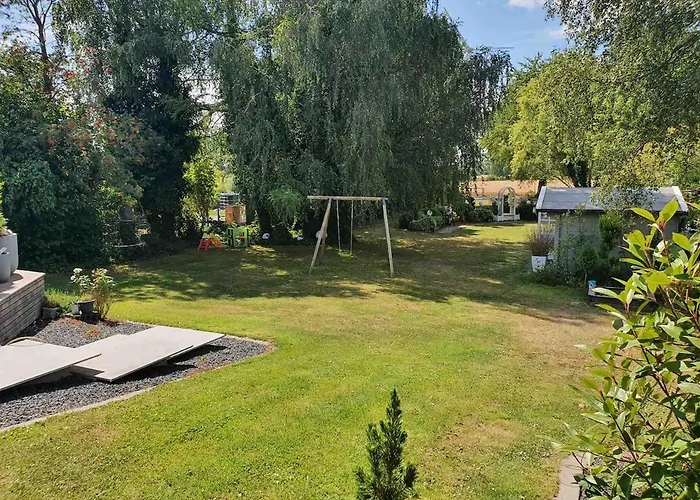 Appartement Mit Grossen Garten, Wintergarten Und Kamin Wesel (North Rhine-Westphalia)